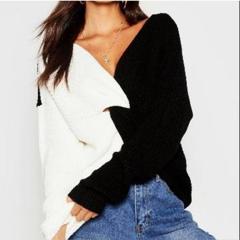 Bobeau Black & White Off-The-Shoulder Colorblock Sweater – Medium - Picture 2 of 6